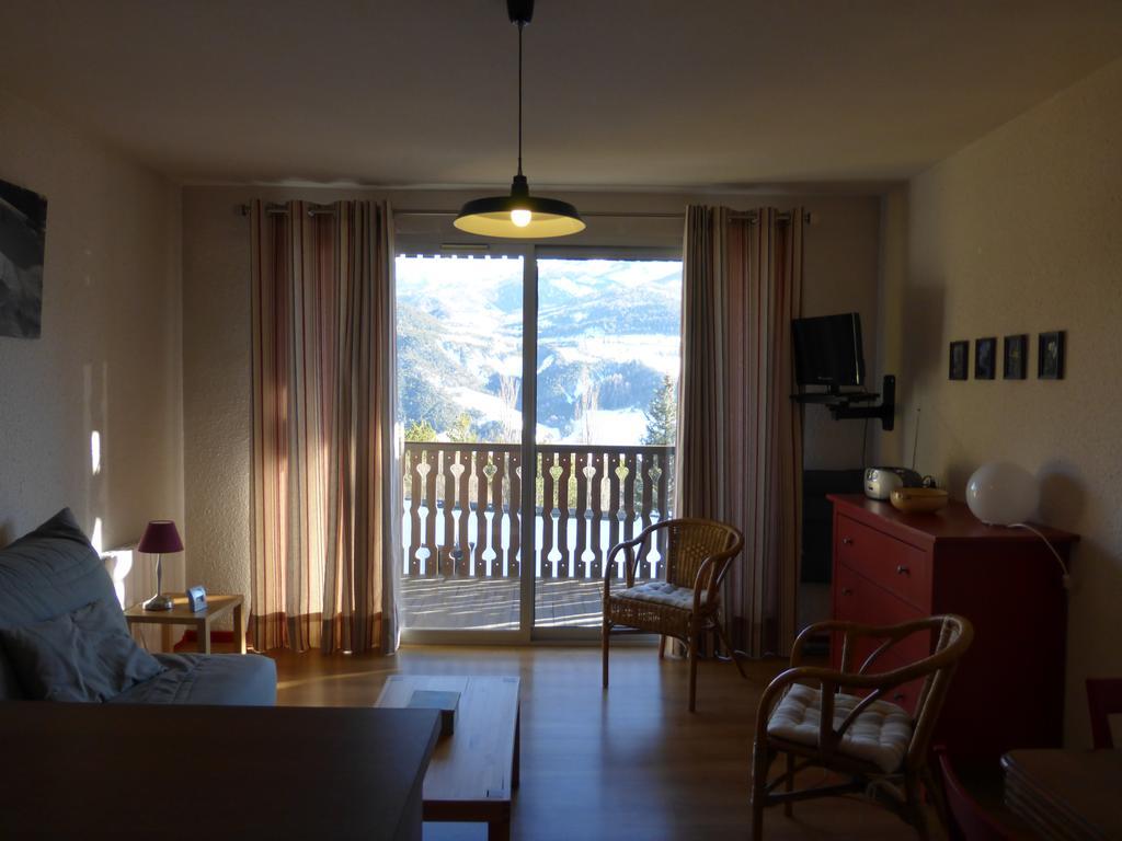 Panoramic 19 Apartment Barcelonnette Room photo